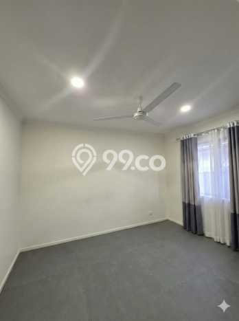 Dijual Hunian Rumah Terawat 3 Kamar di Summarecon Serpong, Tangerang Dijual Hunian Rumah Terawat 3 Kamar di Summarecon Serpong, Tangerang