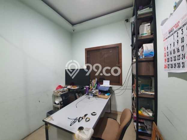 Siap Huni Hunian Elit 6 Kamar di Cempaka Putih Dekat ke Mana Pun Siap Huni Hunian Elit 6 Kamar di Cempaka Putih Dekat ke Mana Pun
