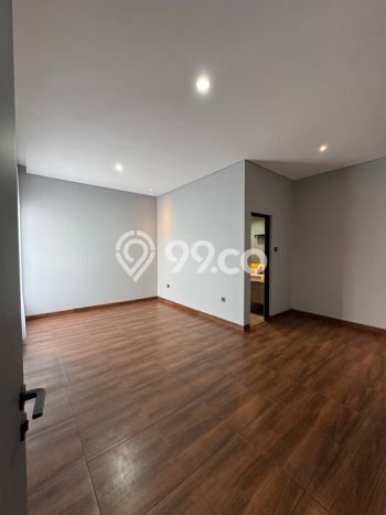 Jual Rumah Luas Megah Dengan View Eksklusif di BSD Kencana Loka, Tangerang Jual Rumah Luas Megah Dengan View Eksklusif di BSD Kencana Loka, Tangerang