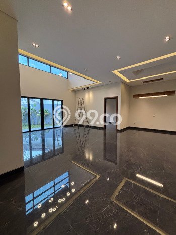 Hunian Mewah LB 365m2 Siap Huni Desain Elegan di BSD The Icon, Tangerang Hunian Mewah LB 365m2 Siap Huni Desain Elegan di BSD The Icon, Tangerang