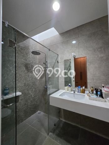 For Sale! Luxury House LT 108m2 Desain Modern di Alam Sutera For Sale! Luxury House LT 108m2 Desain Modern di Alam Sutera