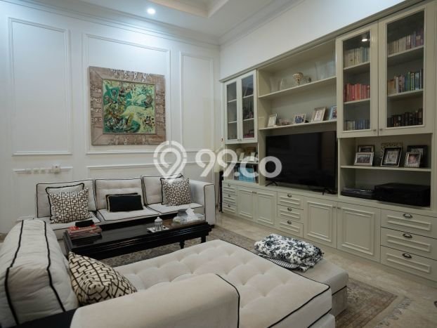 Jual Rumah Luas Megah Dengan View Cantik di Kemang, Jakarta Selatan Jual Rumah Luas Megah Dengan View Cantik di Kemang, Jakarta Selatan