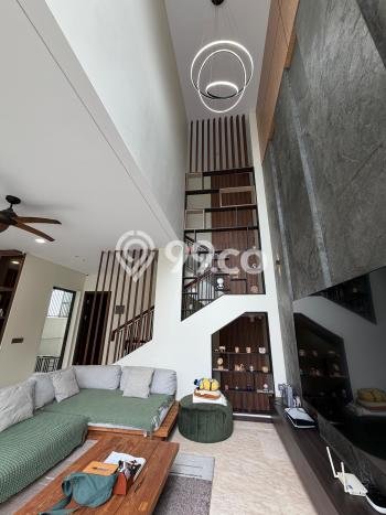 Hunian Elit LB 200m2 Siap Pakai Desain Elegan di BSD, Tangerang Hunian Elit LB 200m2 Siap Pakai Desain Elegan di BSD, Tangerang