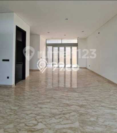 SEGERA MILIKI! Rumah di Golf Island, Jakarta Utara, Luas 200m² LB 300m² SEGERA MILIKI! Rumah di Golf Island, Jakarta Utara, Luas 200m² LB 300m²
