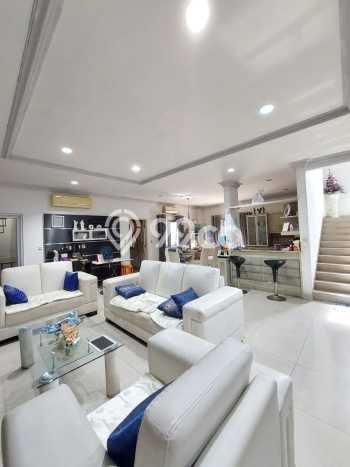 Jual Rumah Mewah Megah Dengan View Cantik di Pantai Indah Kapuk, Jakarta Utara Jual Rumah Mewah Megah Dengan View Cantik di Pantai Indah Kapuk, Jakarta Utara