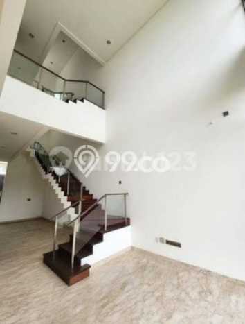 Rumah sewa siap pakai 4 KT di Golf Island, Jakarta Utara Rumah sewa siap pakai 4 KT di Golf Island, Jakarta Utara