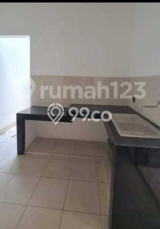 Rumah Mewah LB 300m2 Siap Pakai Desain Elegan di Golf Island, Jakarta Utara Rumah Mewah LB 300m2 Siap Pakai Desain Elegan di Golf Island, Jakarta Utara