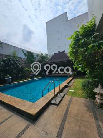 Disewakan Segera Rumah Kondisi Baik di Area Kebayoran Lama, Jakarta Selatan Disewakan Segera Rumah Kondisi Baik di Area Kebayoran Lama, Jakarta Selatan