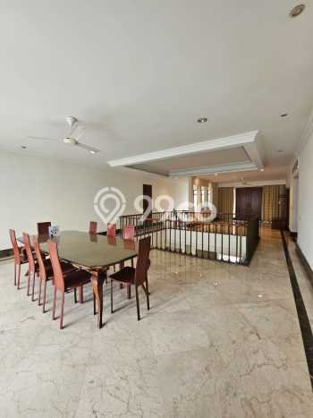 Disewakan Segera Rumah Kondisi Baik di Area Kebayoran Lama, Jakarta Selatan Disewakan Segera Rumah Kondisi Baik di Area Kebayoran Lama, Jakarta Selatan