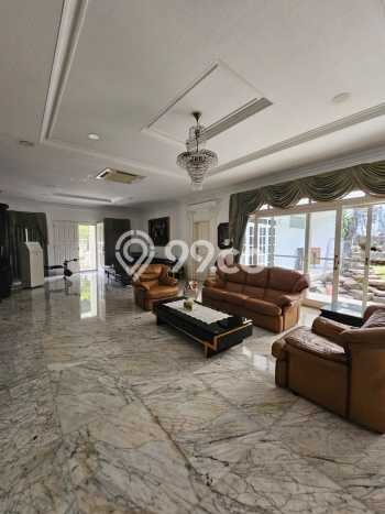 Rumah Luxury Modern Siap Huni di Pluit Jakarta Utara Rumah Luxury Modern Siap Huni di Pluit Jakarta Utara