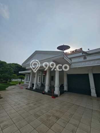 Rumah Luxury Modern Siap Huni di Pluit Jakarta Utara Rumah Luxury Modern Siap Huni di Pluit Jakarta Utara
