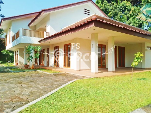 Hunian Elit LB 324m2 Siap Pakai Desain Elegan di Kemang, Jakarta Selatan Hunian Elit LB 324m2 Siap Pakai Desain Elegan di Kemang, Jakarta Selatan
