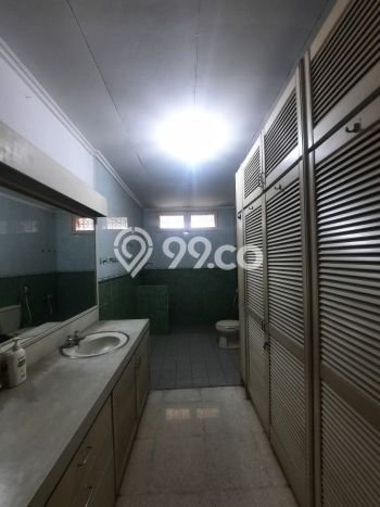 Properti Idaman 4 Kamar Tidur Akses Strategis di Mampang Prapatan, Jakarta Selatan Properti Idaman 4 Kamar Tidur Akses Strategis di Mampang Prapatan, Jakarta Selatan