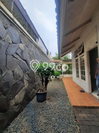 Properti Idaman 4 Kamar Tidur Akses Strategis di Mampang Prapatan, Jakarta Selatan Properti Idaman 4 Kamar Tidur Akses Strategis di Mampang Prapatan, Jakarta Selatan