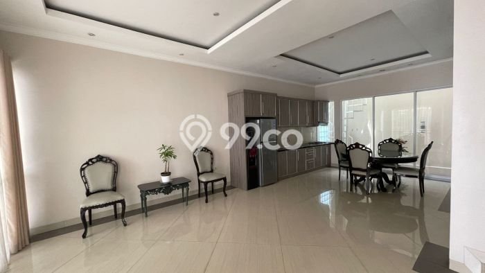 Disewakan Rumah Konsep Minimalis di Cilandak Jakarta Selatan dengan 6 Kamar Disewakan Rumah Konsep Minimalis di Cilandak Jakarta Selatan dengan 6 Kamar
