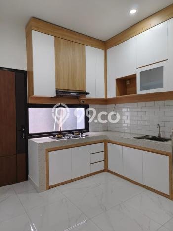 Rumah Bagus Siap Pakai Di Cilandak Luas 200m2 Lokasi Strategis Rumah Bagus Siap Pakai Di Cilandak Luas 200m2 Lokasi Strategis