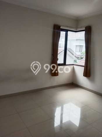 Rumah Elit Modern Tanpa Renovasi di BSD Tangerang Rumah Elit Modern Tanpa Renovasi di BSD Tangerang
