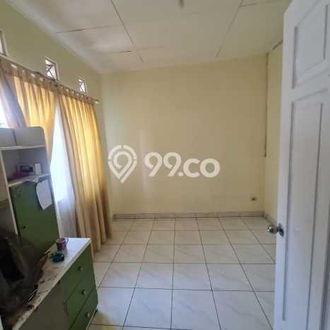 Rumah Luas Asri 4 KT Siap Huni di Taman Surya Jakarta Barat Rumah Luas Asri 4 KT Siap Huni di Taman Surya Jakarta Barat