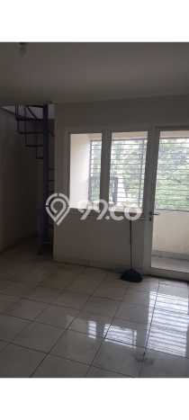 LOKASI STRATEGIS! Ruko For Rent Kawasan Taman Surya, Luas 163m², Area Berkembang LOKASI STRATEGIS! Ruko For Rent Kawasan Taman Surya, Luas 163m², Area Berkembang