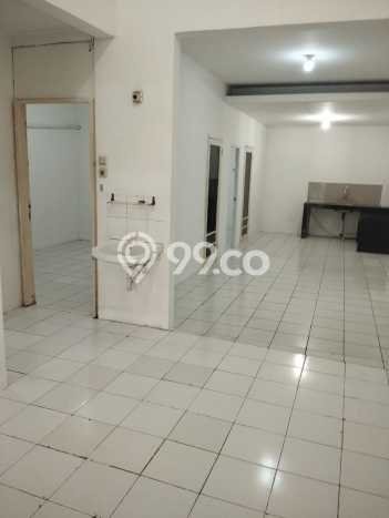 Disewakan! Rumah 3 Kamar Tidur &
1 Kamar Mandi di Pegadungan, Jakarta Barat Disewakan! Rumah 3 Kamar Tidur &
1 Kamar Mandi di Pegadungan, Jakarta Barat