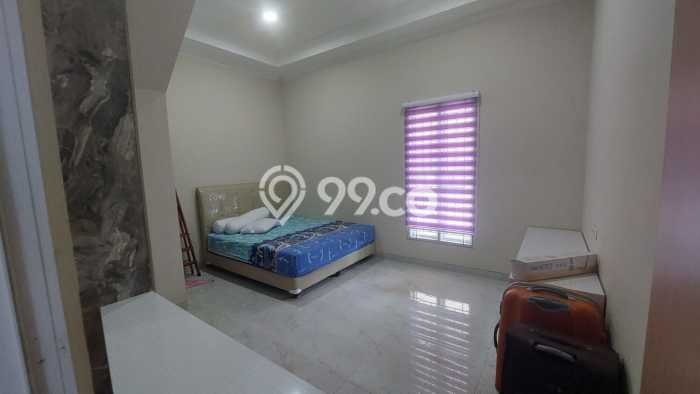 Siap Huni Rumah Mewah 4 Kamar di Lippo Cikarang Dekat ke Mana Pun Siap Huni Rumah Mewah 4 Kamar di Lippo Cikarang Dekat ke Mana Pun