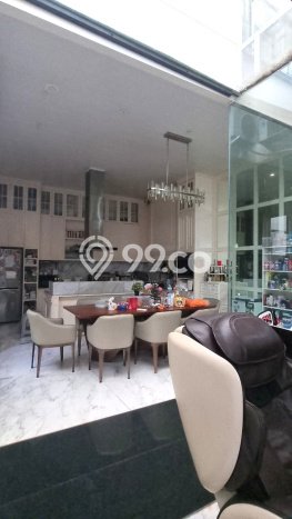 For Sale! Luxury House LT 360m2 Desain Modern di BSD Green Wich For Sale! Luxury House LT 360m2 Desain Modern di BSD Green Wich