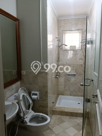 Rumah Luxury Modern Siap Huni di Lippo Karawaci Tangerang Rumah Luxury Modern Siap Huni di Lippo Karawaci Tangerang