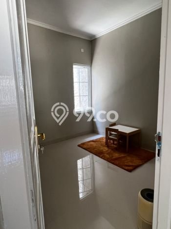 Rumah Strategis Modern Lb 60m2 di BSD, Tangerang Selatan Rumah Strategis Modern Lb 60m2 di BSD, Tangerang Selatan