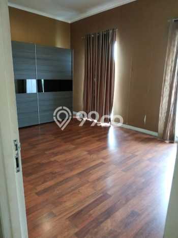 Sewa Rumah Murah di Gading Serpong Pondok Hijau Golf Tangerang Punya 4 Kamar Tidur Sewa Rumah Murah di Gading Serpong Pondok Hijau Golf Tangerang Punya 4 Kamar Tidur