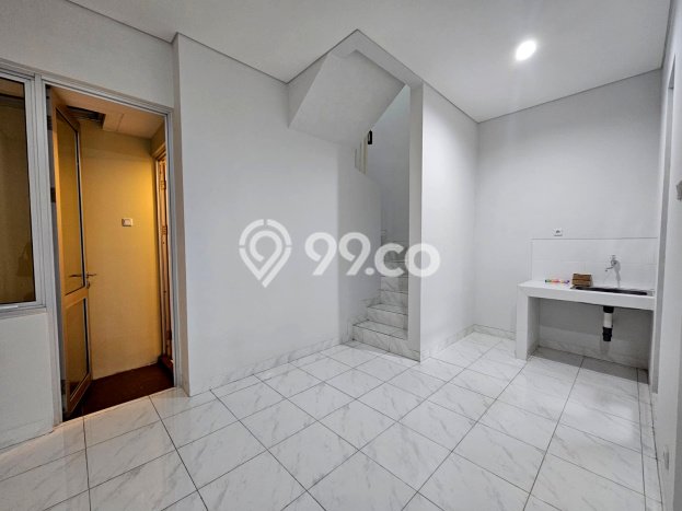Disewakan! Rumah 2 Kamar Tidur &
2 Kamar Mandi di Gading Serpong, Tangerang Disewakan! Rumah 2 Kamar Tidur &
2 Kamar Mandi di Gading Serpong, Tangerang