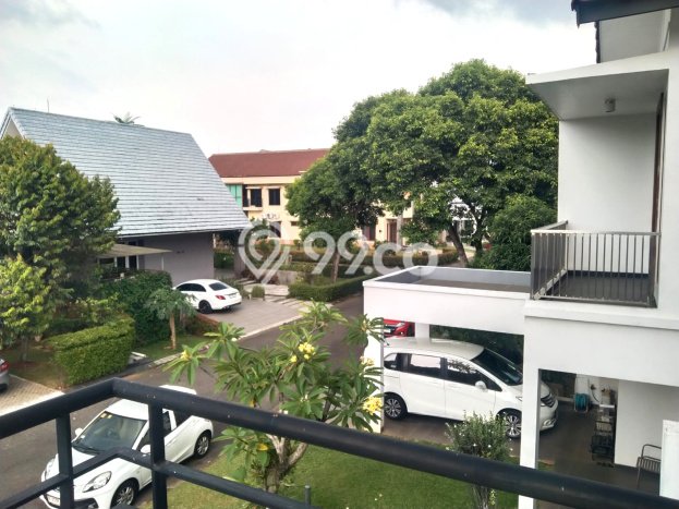 Dijual Rumah Luas Megah Dengan View Eksklusif di Alam Sutera, Tangerang Dijual Rumah Luas Megah Dengan View Eksklusif di Alam Sutera, Tangerang