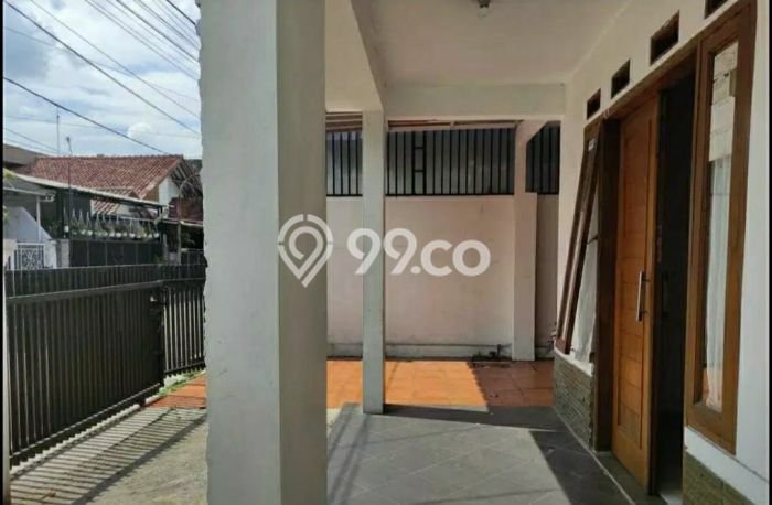 Jual Rumah Modern 5 KT di Bandung Kota, Bandung Jual Rumah Modern 5 KT di Bandung Kota, Bandung