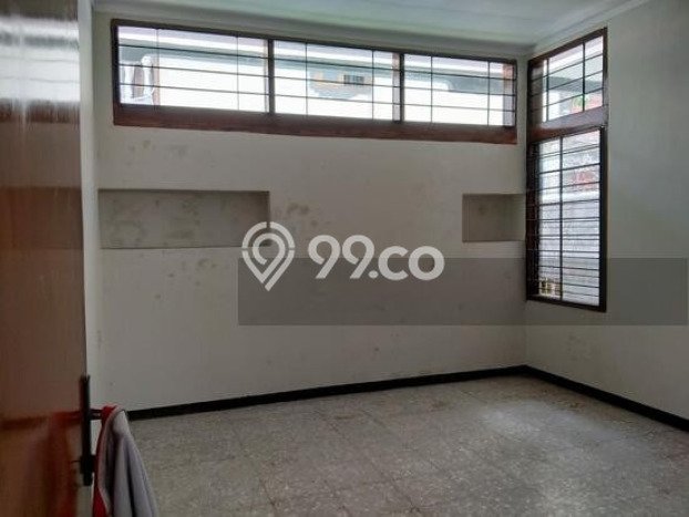 Jual Rumah Favorit Siap Huni LB 120m2 di Sudirman, Bandung Jual Rumah Favorit Siap Huni LB 120m2 di Sudirman, Bandung