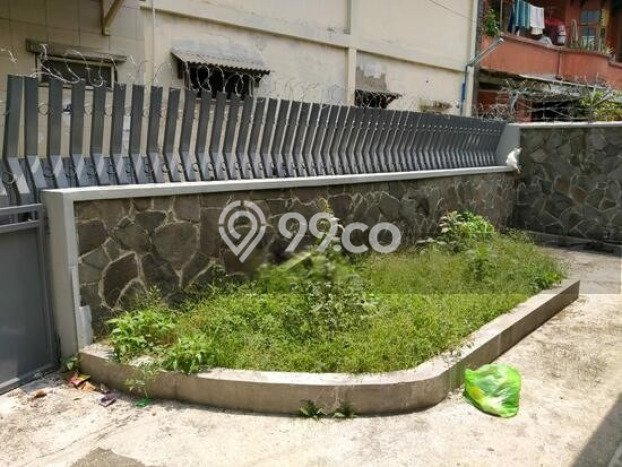 Jual Rumah Favorit Siap Huni LB 120m2 di Sudirman, Bandung Jual Rumah Favorit Siap Huni LB 120m2 di Sudirman, Bandung