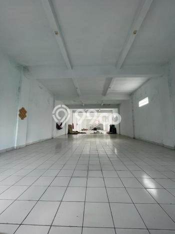 Area Ramai! Ruko Dijual di Cihideung untuk Bisnis Luas Bangunan 520m2 Area Ramai! Ruko Dijual di Cihideung untuk Bisnis Luas Bangunan 520m2
