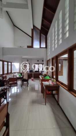 Ready to Use! Luxury House LT 280m2 Desain Elegan di Pasteur Ready to Use! Luxury House LT 280m2 Desain Elegan di Pasteur