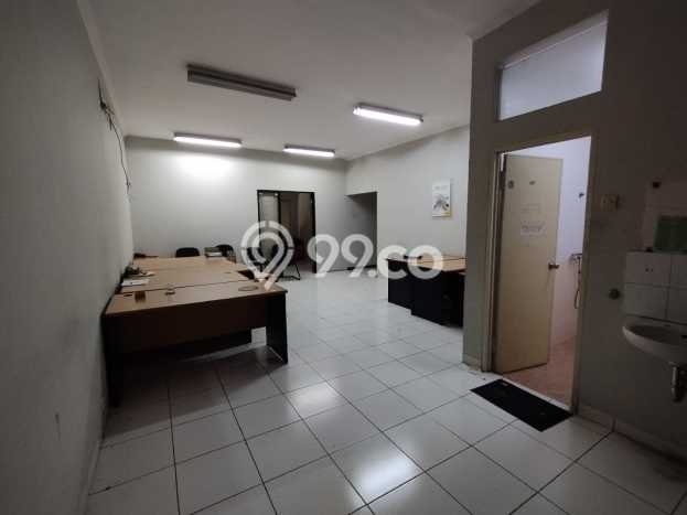 Unit Ruko Tersedia di Gatot Subroto Spesifikasi LB 455m2 Unit Ruko Tersedia di Gatot Subroto Spesifikasi LB 455m2