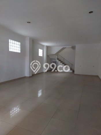 Ruko Dijual di Prime Area Bandung Luas 325m2 Ruko Dijual di Prime Area Bandung Luas 325m2