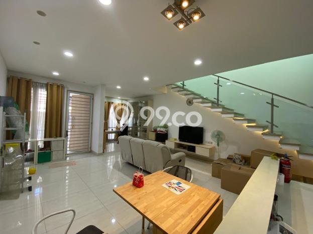 Rumah Eksklusif Dijual LT 102m2 di Kelapa Gading, Jakarta Utara Rumah Eksklusif Dijual LT 102m2 di Kelapa Gading, Jakarta Utara