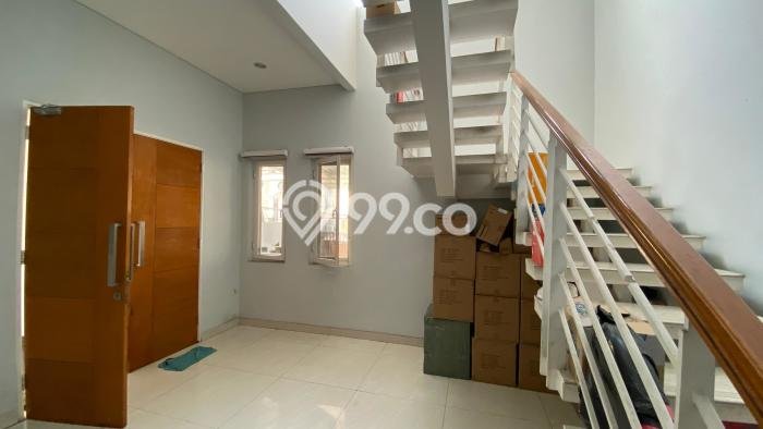 Rumah Eksklusif Siap Huni LT 161m2 di Kelapa Gading, Jakarta Utara Rumah Eksklusif Siap Huni LT 161m2 di Kelapa Gading, Jakarta Utara