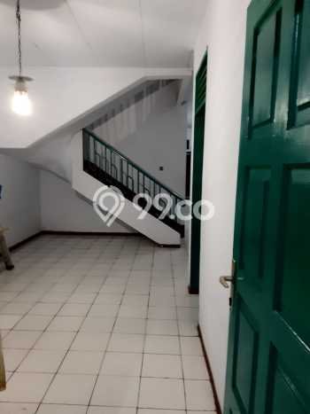 Rumah Strategis di Pusat Kota Kelapa Gading, Jakarta Utara - 3 Kamar Tidur Rumah Strategis di Pusat Kota Kelapa Gading, Jakarta Utara - 3 Kamar Tidur