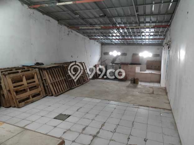 Ruko Strategis di Kota Sepang, Luas 180m², Kawasan Komersial Ruko Strategis di Kota Sepang, Luas 180m², Kawasan Komersial