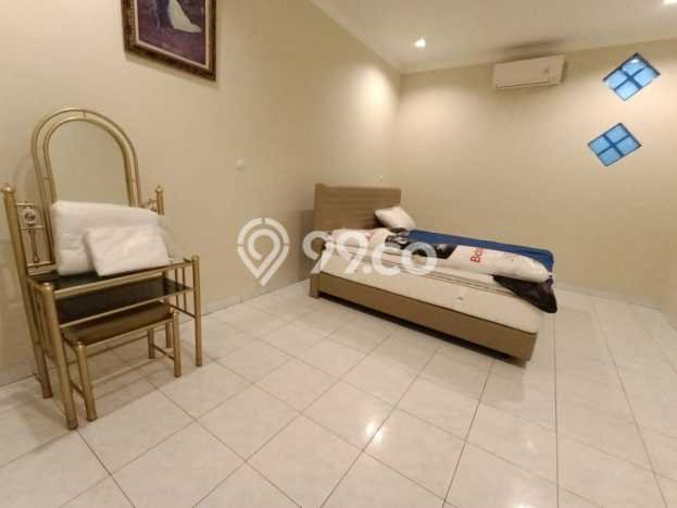 Rumah Strategis Minimalis Lb 162m2 di Kelapa Gading, Jakarta Utara Rumah Strategis Minimalis Lb 162m2 di Kelapa Gading, Jakarta Utara