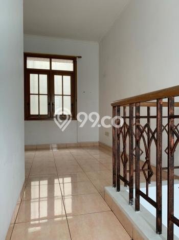 Rumah Strategis 3 Kamar Tidur dan 2 Kamar Mandi di Lokasi Strategis Kelapa Gading, Jakarta Utara Rumah Strategis 3 Kamar Tidur dan 2 Kamar Mandi di Lokasi Strategis Kelapa Gading, Jakarta Utara