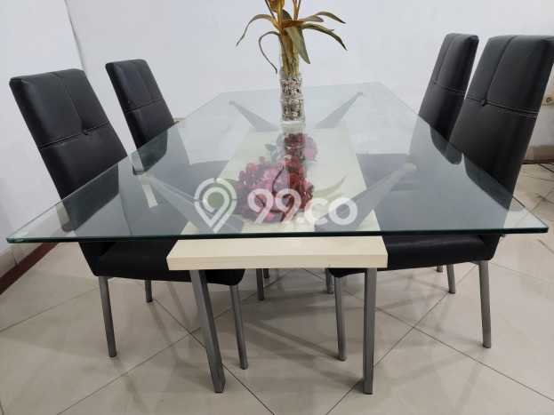 Rumah Elit LB 240m2 Siap Huni Desain Elegan di Sunter, Jakarta Utara Rumah Elit LB 240m2 Siap Huni Desain Elegan di Sunter, Jakarta Utara