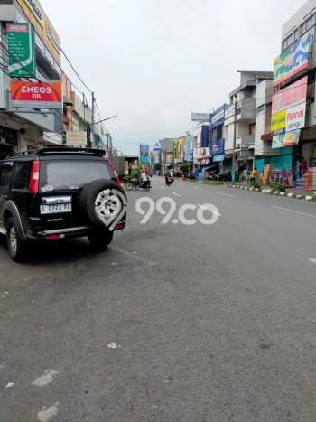 Rumah Eksklusif Dijual LT 450m2 di Karawang Barat, Karawang Rumah Eksklusif Dijual LT 450m2 di Karawang Barat, Karawang