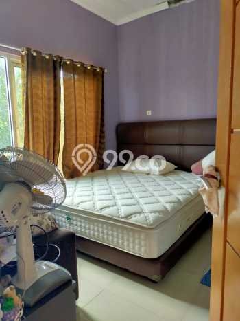 For Sale Rumah 4 Kamar Lokasi Strategis Nyaman dan Strategis di Kelapa Gading For Sale Rumah 4 Kamar Lokasi Strategis Nyaman dan Strategis di Kelapa Gading