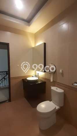 Rumah Eksklusif Siap Huni LT 105m2 di Kelapa Gading, Jakarta Utara Rumah Eksklusif Siap Huni LT 105m2 di Kelapa Gading, Jakarta Utara
