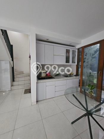 For Sale Rumah Mewah Exclusive di Kelapa Gading, Jakarta Utara For Sale Rumah Mewah Exclusive di Kelapa Gading, Jakarta Utara