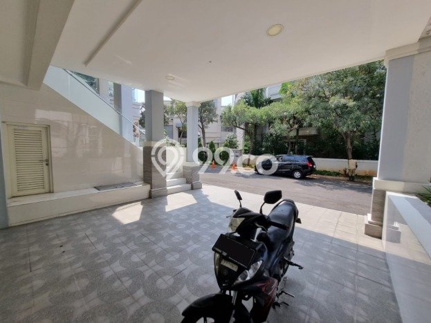 Rumah Luxury Modern Tanpa Renovasi di Sunter Jakarta Utara Rumah Luxury Modern Tanpa Renovasi di Sunter Jakarta Utara